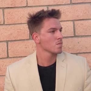 Meet your Posher, Jake